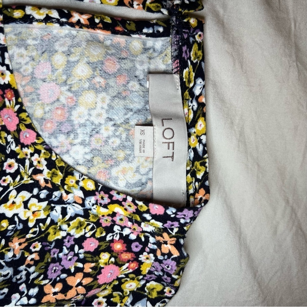 LOFT Short Sleeve Baby Doll Black & Floral Mini Short One Tier Dress Womens XS - Picture 6 of 7